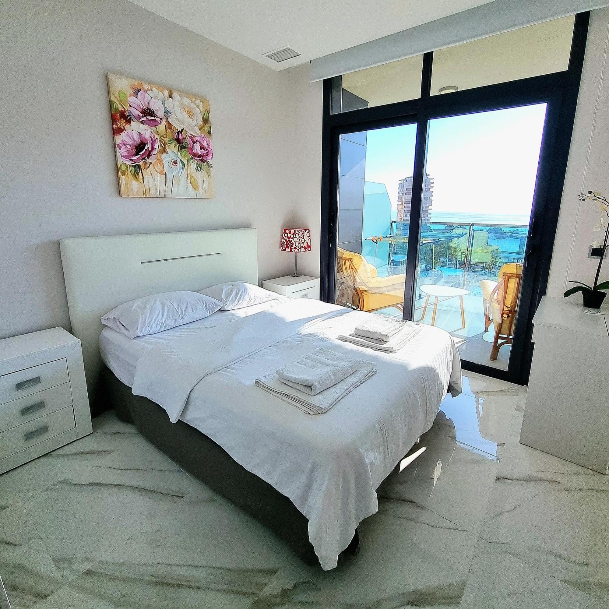 Sunset Drive Apartments Benidorm Luaran gambar